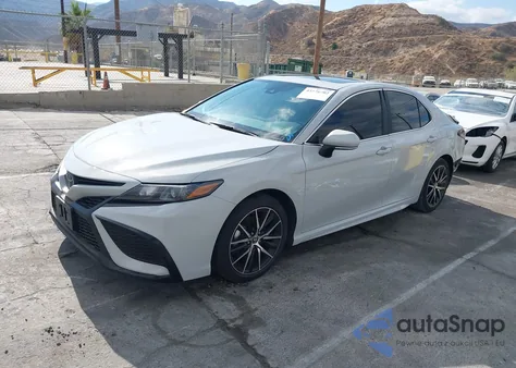 2023 Toyota Camry Se z USA, uszkodzony, nr VIN 4T1T11AK1PU143960
